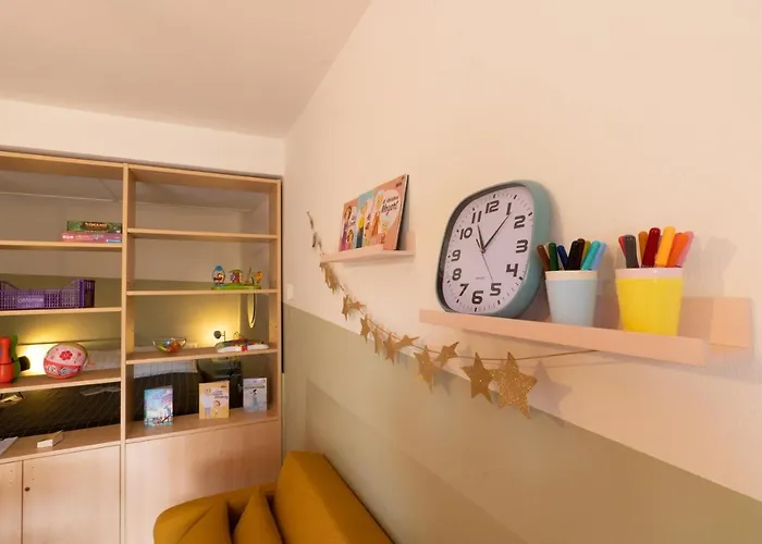 Lägenhet Babyaccommodation In Family Ii Pietra Ligure