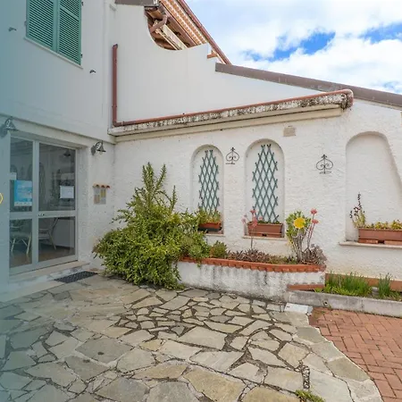 Babyaccommodation In Family Ii * Pietra Ligure
