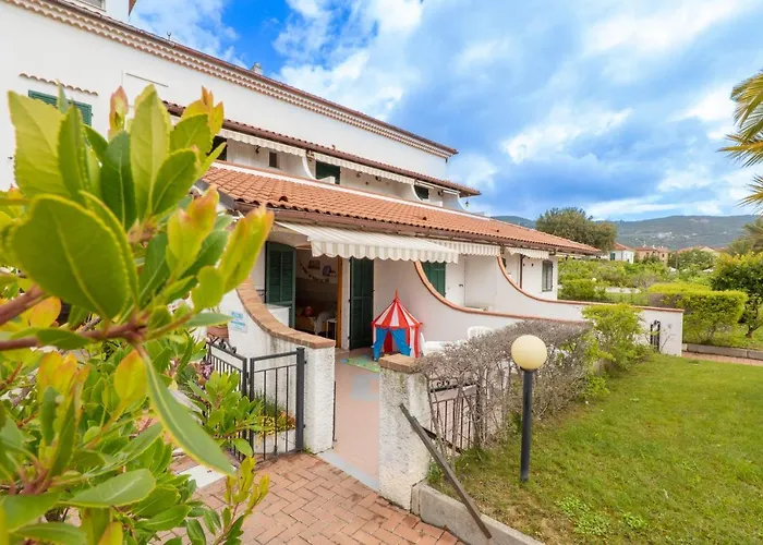 Babyaccommodation In Family Ii Pietra Ligure
